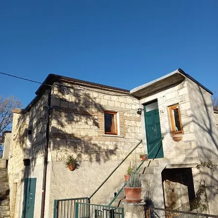 Aircon & Starlink Wifi - Rustic Remote Traditional Family Farmhouse Casa Celestina Abruzzo 49 Macchiametola Country house